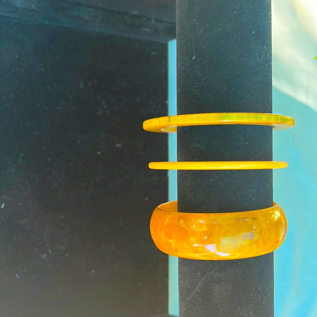 Bakelite Madness 150$